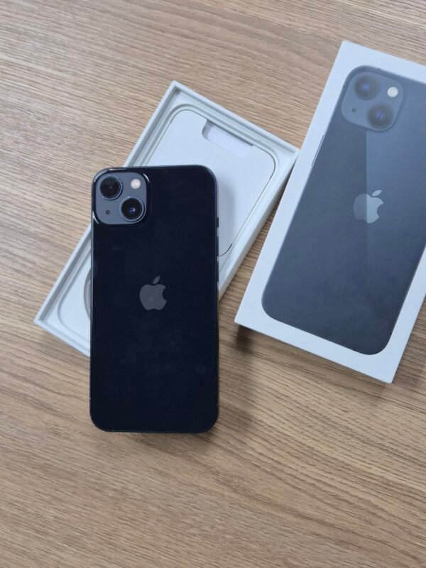 iPhone 13 256GB Midnight (Pre-owned)