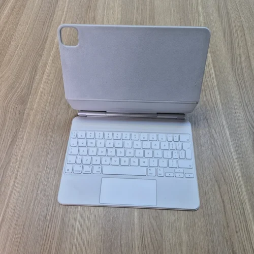 Apple Magic Keyboard 11-Inch for iPad Pro and iPad Air