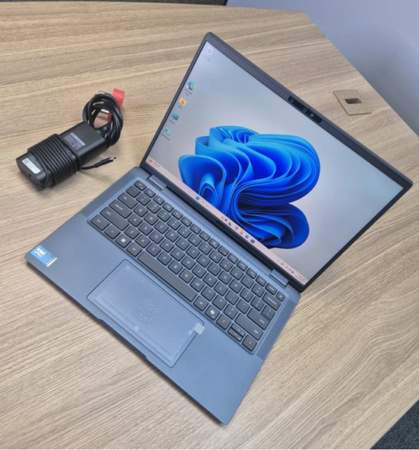 Dell Latitude 7450 Ultra 7