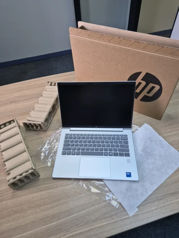 HP ProBook 4 G1iR 14-inch HP ProBook 4 G1iR 14-inch