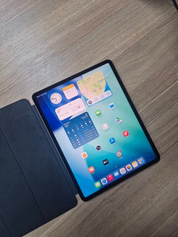 iPad Pro 12.9-Inch 5th Gen M1 256GB Wi-Fi Only  (Pre-owned)