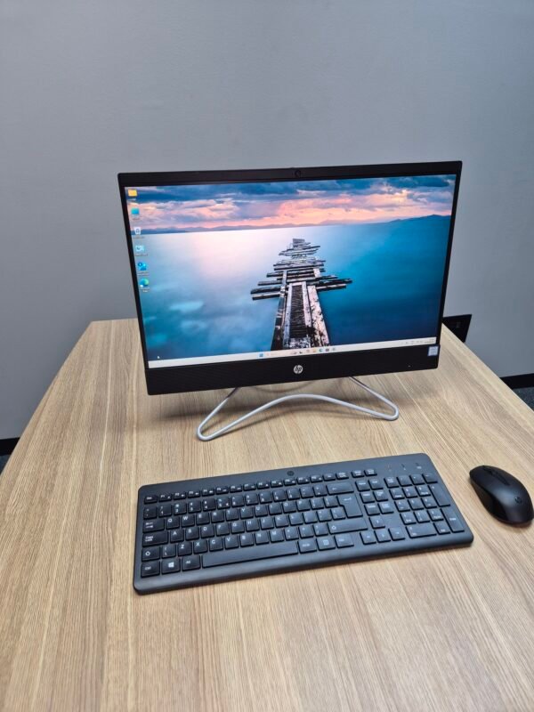 HP All-In-One Desktop PC Core i5 CPU 8GB RAM (Pre-owned)