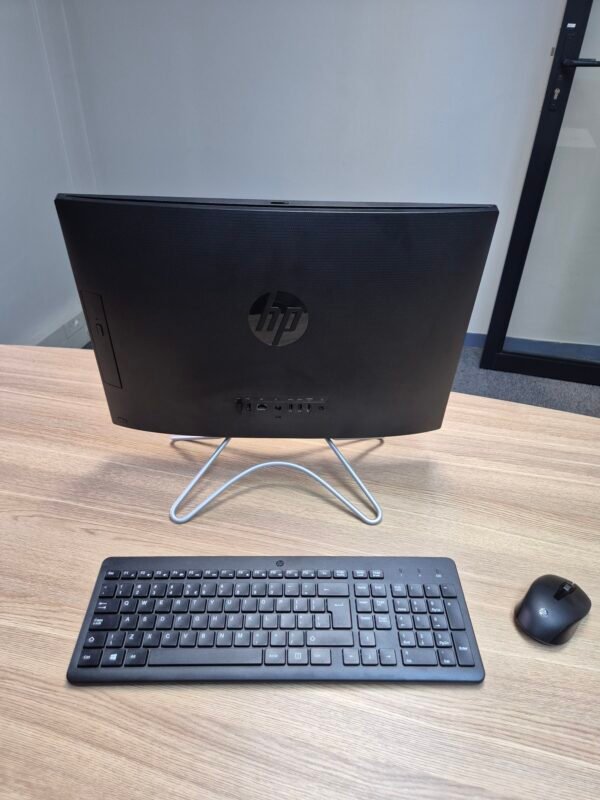 HP All-In-One Desktop PC Core i5 CPU 8GB RAM (Pre-owned)