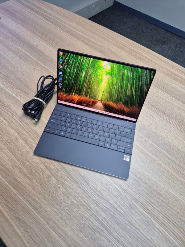 Dell XPS 13 9345 Touchscreen Snapdragon X Elite CPU  32GB RAM 1TB SSD (Pre-owned)