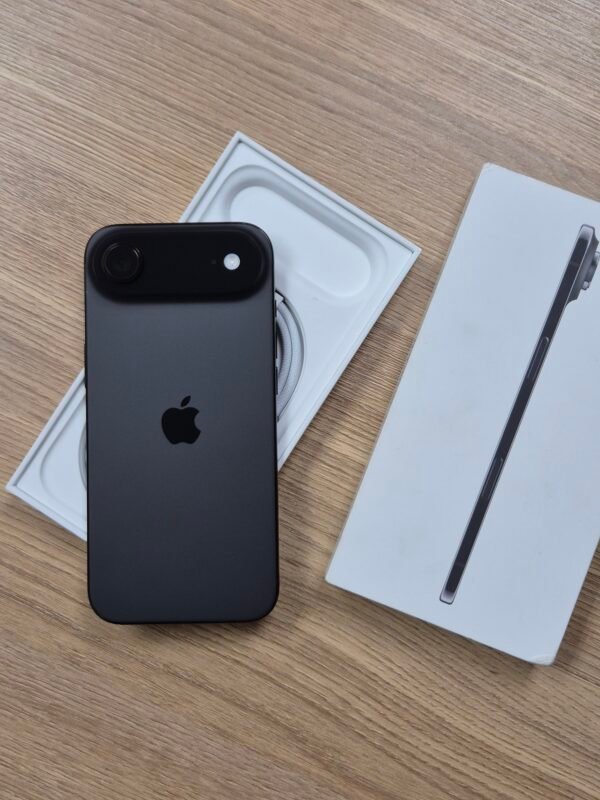 iPhone 17 Air 256GB eSIM only (Pre-owned)