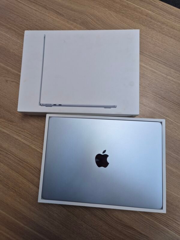 13-Inch MacBook Air M4 24GB RAM 512GB SSD