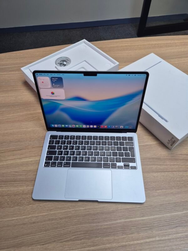 13-Inch MacBook Air M4 24GB RAM 512GB SSD (Pre-owned)