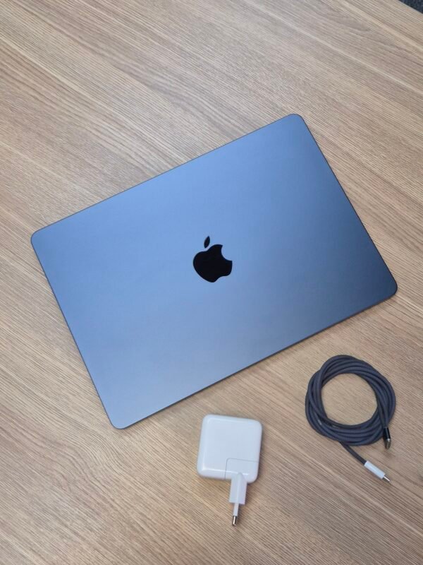 2026/07/1001207337-scaled.jpg 13-Inch MacBook Air M5 16GB RAM 512GB SSD (Pre-owned)