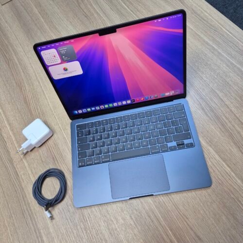 2026/07/1001207364-scaled.jpg 13-Inch MacBook Air M5 16GB RAM 512GB SSD (Pre-owned)