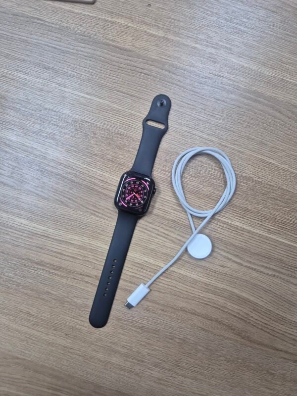 Apple Watch Series 11 46MM GPS Only (Pre-owned)