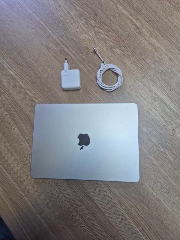 13-Inch MacBook Air M2 16GB 256GB Starlight (Pre-owned)