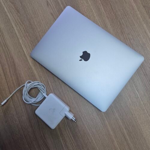 13-Inch MacBook Pro M2 Chip Touch Bar (Pre-owned)