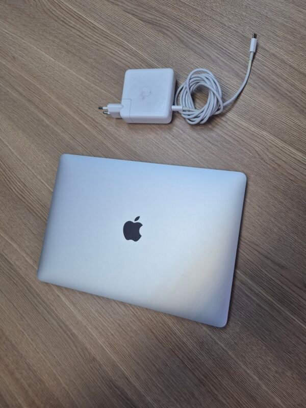 13-Inch MacBook Pro M2 Chip Touch Bar (Pre-owned)