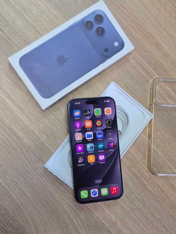 iPhone 17 Pro Max 256GB Deep Blue (Pre-owned)