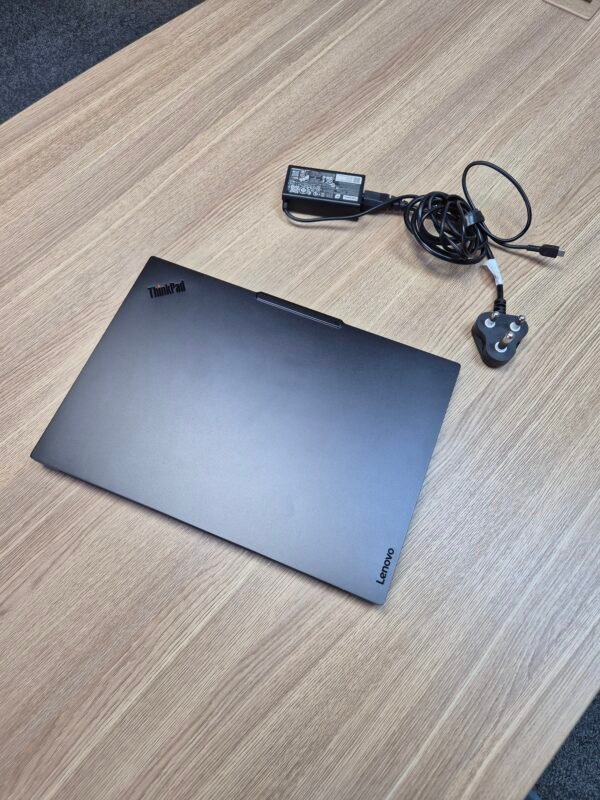 2026/08/1001277418-scaled.jpg Lenovo ThinkPad E16 Gen 3 Ultra 7 255H 16GB 512GB (Pre-owned)