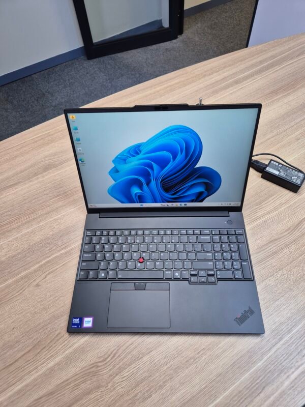 2026/08/1001277442-scaled.jpg Lenovo ThinkPad E16 Gen 3 Ultra 7 255H 16GB 512GB (Pre-owned)
