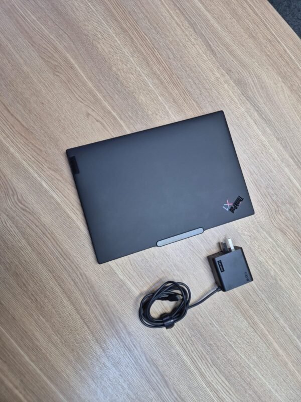 2026/08/1001297148.jpg Lenovo ThinkPad X1 Carbon G13 Aura Edition Ultra 7 265U 16GB RAM 512GB SSD (Pre-owned)