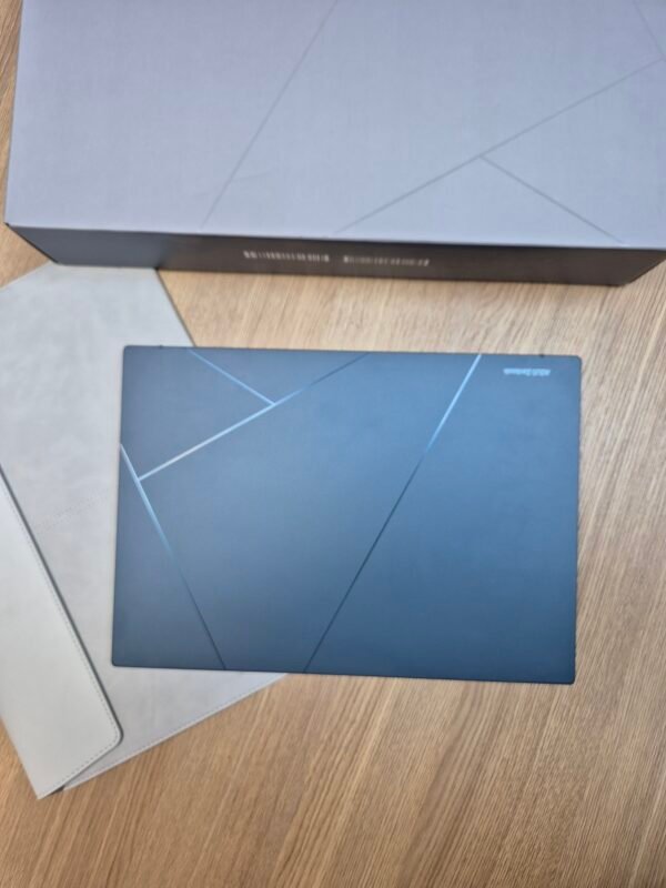 2026/08/1001297224-scaled.jpg Asus ZenBook 14 OLED Touchscreen Core Ultra 9 32GB RAM 1TB SSD (New Condition)