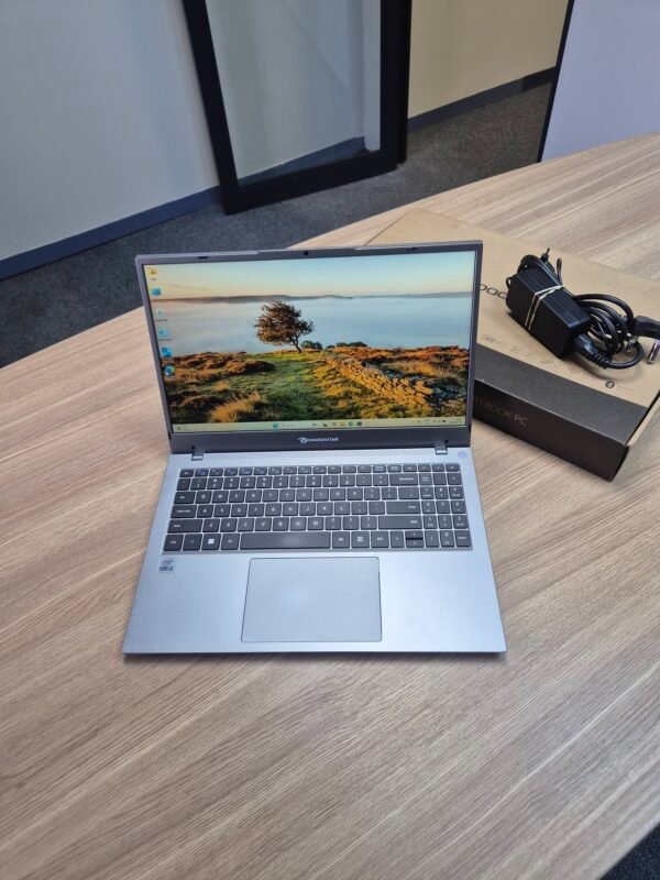 Packard Bell Laptop Core i3 10th Gen 8GB RAM 256GB SSD
