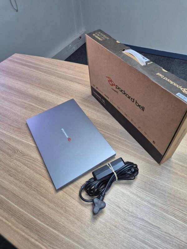 Packard Bell Laptop Core i3 10th Gen 8GB RAM 256GB SSD