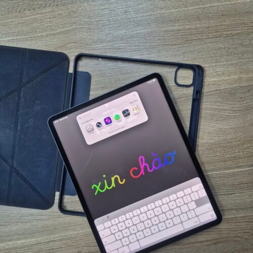 iPad Pro 12.9-Inch 5th Gen M1 Chip 128GB WiFi (Pre-owned)