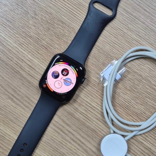 Apple Watch SE 2nd Gen 44mm GPS Only (Pre-owned)